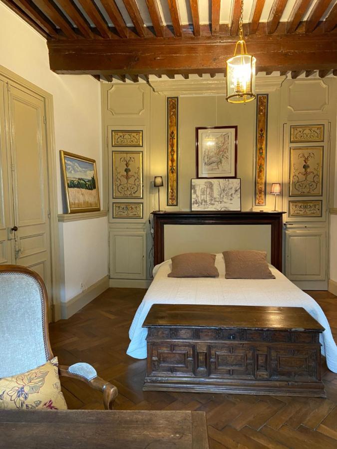 Le Gite Du Chateau Auriac-sur-Vendinelle Exterior photo